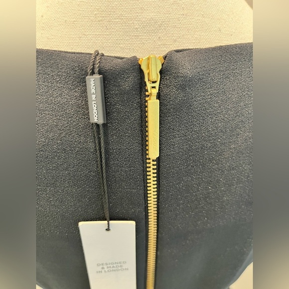 NEW Closet London Skater Dress in Black US size 6 missing belt - Picture 14 of 15